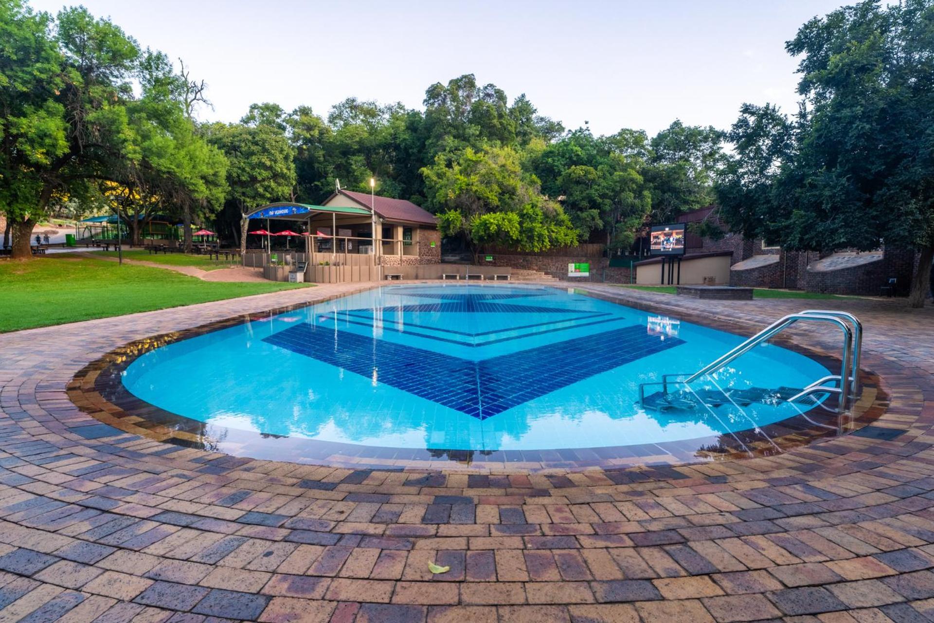 Atkv Klein-Kariba Hotel เบอลา-เบอลา ภายนอก รูปภาพ
